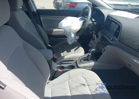 2017 Hyundai Elantra Se z USA, uszkodzony, nr VIN 5NPD84LFXHH159480